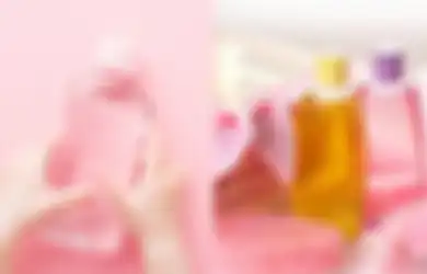 Cara Membuat Peralatan Dapur Minimalis Jadi Kinclong dengan Satu Bahan