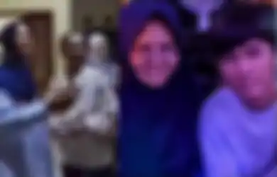 Ibu Eny Setelah Pulang ke Rumah Buat Tetangga Haru, Mama Tiko Ucap Ini Saat Pertama Bertemu Orang