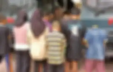 Parah! Wanita Ini Suruh 11 Anak Intip Dirinya Berhubungan Intim dengan Suami, Pelaku Paksa Nonton Film Dewasa