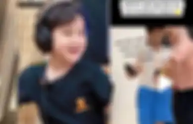Sikap Pandang Enteng Rafathar ke Sus Rini Disorot, Putra Raffi Ahmad Ini Kepergok Rebut & Lempar Sepatu Rayyanza