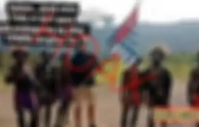 KKB Papua Ketahuan Bohongnya, Foto Bule Pegang Bendera Bintang Kejora Bukan Pilot Susi Air, Ternyata dari Sini Gambar Aslinya
