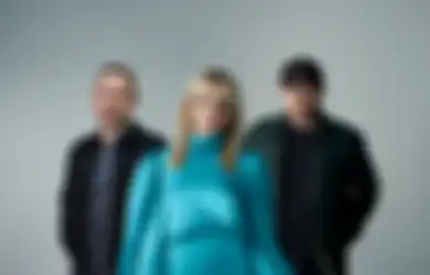 Chrvches Bagiin Teaser dan Umumkan Perilisan Single Baru 'Over