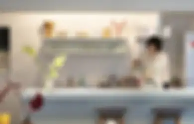 Adopsi Gaya Jepang, Desain Rak Dapur Dibuat Terbuka, Fotonya Lebih Rapi