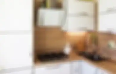 Disegarkan Buat Ramadan, 5 Pilihan Warna Kitchen Set Bikin Foto Desain Dapur Sempit Makin Cantik 