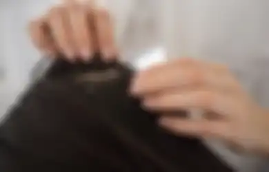 Tips Hidup Hilangkan Ketombe  di Kepala, Cukup Gunakan Bahan Alami Ini, Gampang Banget!