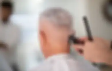 Tips Hidup, Ngapain Repot-repot Beli Cat Rambut, Mending Hilangkan Uban dengan 7 Cara Alami Ini