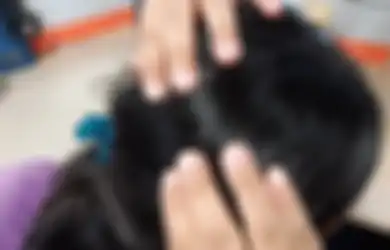 Jangan Dicabut! Uban di Rambut Ternyata Bisa Langsung Hilang Cuma dengan Cara Mudah Ini