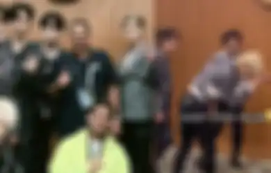 Patut Diacungi Jempol, Momen Member NCT Dream Cium Tangan saat Betemu Pak Muh, Netizen Sampai Merinding!