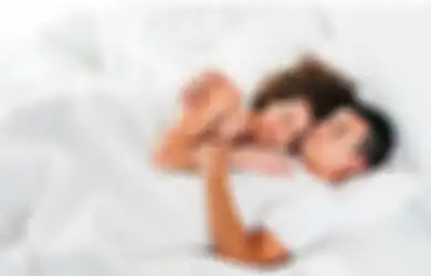 Bikin Tidur Makin Nyenyak Usai Berhubungan Intim dengan Pasangan, Benarkah Demikian?
