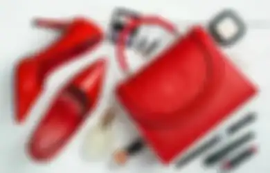 5 Tips Merawat Tas dan Sepatu Kulit Biar Awet. Anti Terkelupas!