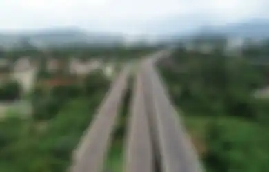 APES! Harus Bayar Tarif Tol 10 Kali Lipat Lebih Mahal, Video Pengemudi Ini Viral: Keluar Cikampek Tarif Tolnya Rp 724000