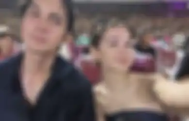 Sandrinna Michelle Jalin Hubungan Asmara dengan Junior Roberts, Gaya Pacaran Disorot, Ibunda: Kau Kejar Dunia Lupa Akhirat