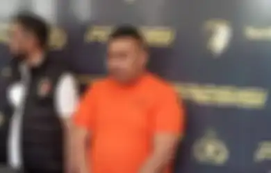 Syok Anaknya Ditangkap Polisi, Ibunda Ajudan Pribadi 2 Hari Tak Mau Makan