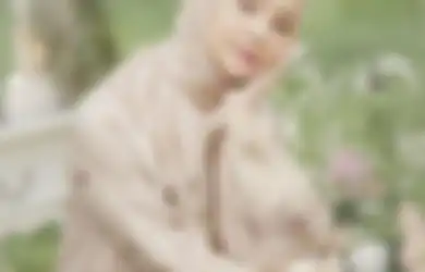3 Tahun Cerai, Laudya Cynthia Bella Bagikan Foto Nikah Hitam Putih Bareng Sosok Aktor Ini, Nikah Lagi?
