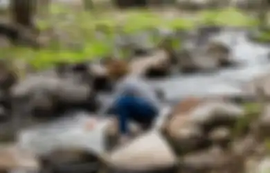 Gigit Balik Bibir Pelaku, Gadis Ini Berhasil Lolos Dari Pria Mesum yang Akan Melecehkannya di Pinggir Sungai, Begini Kisahnya