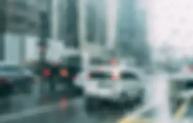 6 Posisi Hubungan Intim yang Cocok Buat Kamu Coba Bareng Pasangan saat Hujan Turun, Apa Saja?