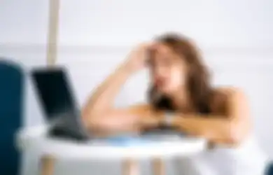 Bahaya, Ini 4 Tanda Kita Secara Enggak Sadar Sedang Burnout!