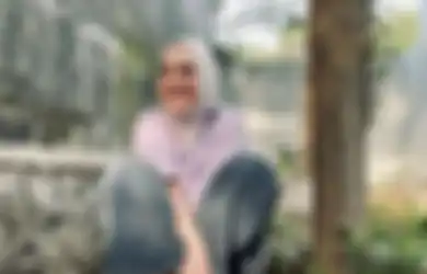 Liburan Tanpa Arya Saloka, Putri Anne Pamer Potret Tanpa Hijab