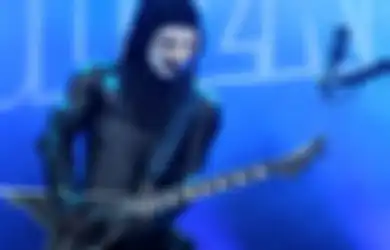 Wes Borland Lelang Gitar & Ampli yang Punya Histori Bareng Limp Bizkit