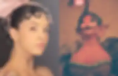 Biodata Atis Melanie Martinez, Penyanyi yang Tampil Nyentrik Bermata 4 di Album Baru Portals