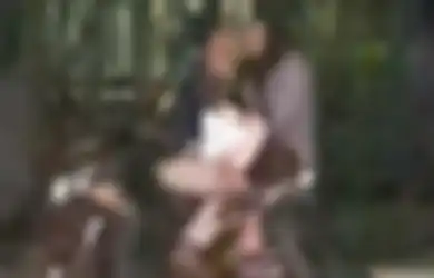VIRAL Video Muda-mudi Berbuat Tak Senonoh di Stadion Pakansari Bogor, Kabur Saat Dihampiri