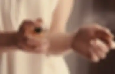 Pemilik Zodiak Elemen Air dan Tanah, Ini Aroma Parfum yang Bisa Dicoba
