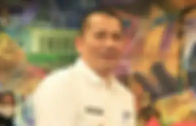 Bupati Kepulauan Meranti Kena OTT, KPK Tunjukkan Tumpukan Uang Sitaan Rp1,7 Miliar, Muhammad Adil: Mohon Maaf atas Kekhilafan Saya