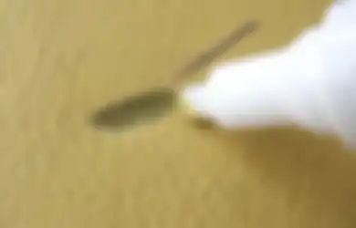 Gini Cara Gampang Menghilangkan Noda Pulpen di Tas Kulit. Sudah Tahu?