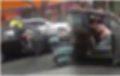 VIRAL Wanita Peluk Erat Pelakor Sambil Nangis Sesenggukan, Bukannya Murka Setelah Dikhianati  Suami