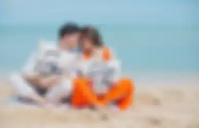 5 Tips Hubungan Intim di Malam Pertama yang Lebih Nyaman, Jangan Lewatkan Momen Foreplay!