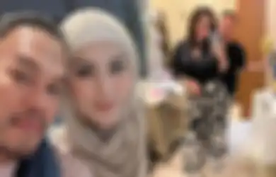 Jennifer Dunn Lepas Hijab, Tampil Pede Pakai Sendal Jepit, Istri Faissal Harris Tuai Pujian