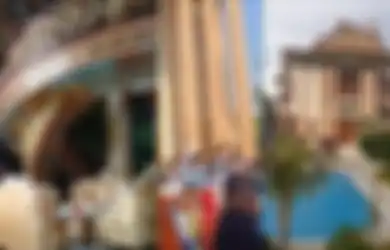 Viral di TikTok Kediaman Sultan Bojong Koneng, Punya 3 ART yang Khusus Ngepel Lantai, Begini Potret Rumahnya