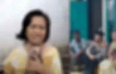 Viral di TikTok Wanita Selalu Gendong Boneka dan Anggap Sebagai Anak Tinggal di Rumah Kumuh, Terkuak Kisah Pilu di Baliknya