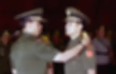 Menyakitkan, Ternyata Inilah Sosok Pembisik Habibie yang Picu Pemecatan Prabowo dari Pangkostrad
