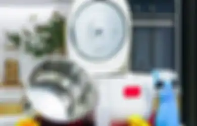 Jangan Digosrek Pakai Sabut Cuci Piring, Begini Cara Mengatasi Nasi Sisa di Panci Rice Cooker