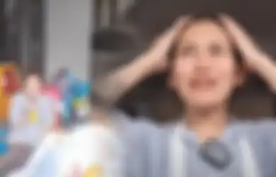 Ayu Ting Ting Minta Maaf Usai Dihujat Gegara Obral Baju Bekas, Anak Ayah Rozak Mendadak Singgung Sosok Si Paling Sempurna: Pokoknya Salah Aje