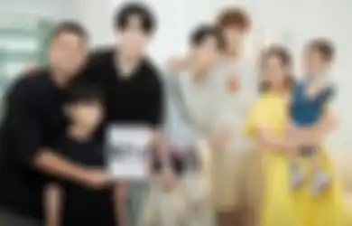 Sandal Nagita Slavina Saat NCT DoJaeJung Main ke Rumahnya Seharga Motor, Intip Penampakannya