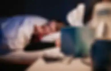 5 Cara Mengatasi Sering Batuk di Malam Hari. Tidur Makin Nyenyak!
