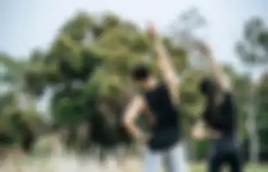 Gak Melulu Lakukan Hubungan Intim, Berikut 4 Hobi yang Bisa Bikin Pasutri Makin Lengket