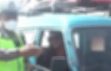 Aksi Bule di Bali Viral di TikTok, Nekat Kendarai Angkot hingga Kejar-kejaran dengan Polisi, Ternyata Ini Faktanya