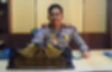 Pegang Jabatan Penting, Anggota Polisi Ini Kerja Keras Sendiri Meski Berstatus Anak Artis Kondang dengan Kekayaan Luar Biasa, Sabar Menunggu Ayahnya Sembuh