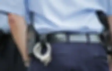 Sebelas duabelas dengan Aktor Korea, Polisi Tampan  Ini Mendadak Viral di TikTok, Intip Wajahnya!