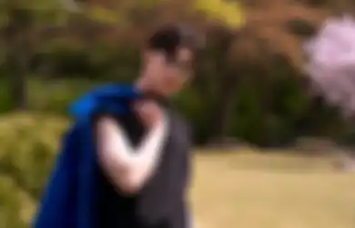 Sang Heon Lee Menggambarkan Karakter Min Ho XO, Kitty Seperti Bawang