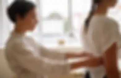 8 Cara Mengatasi Saraf Kejepit di Pinggang yang Perlu Diketahui