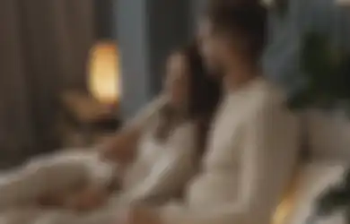 Mengapa Foreplay Penting Dilakukan Sebelum Hubungan Intim? Seksolog Zoya Amirin Bongkar Alasannya