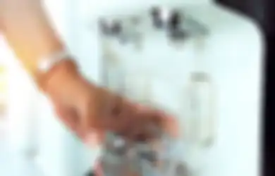 Wajib Tahu, Jangan Campur Air Panas dengan Air Dingin Jika Ingin Dispenser Awet