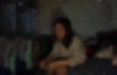 Terungkap Awal Mula Putri Sang Mantan Model Mulai Tak Beraturan Hidupnya, Tetangga: Ngaku Ngobrol Sama Bapak, Padahal Sudah Meninggal