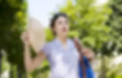 7 Cara Mudah dan Cepat Hilangkan Bau Matahari, Tak Harus Mandi