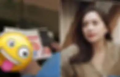 Rumah Lawas Rieta Amalia Sudah Jadi Sarang Hantu, Foto Tersembunyi Nagita Slavina Ini Masih Tersimpan di Laci