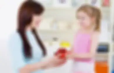 Tak Cuma Boneka, Berikut 10 Ide Hadiah untuk Anak Perempuan yang Bisa Dipilih Orangtua